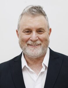 Lee más sobre el artículo Ricky Pashkus: Destacado Coreógrafo y Director Argentino